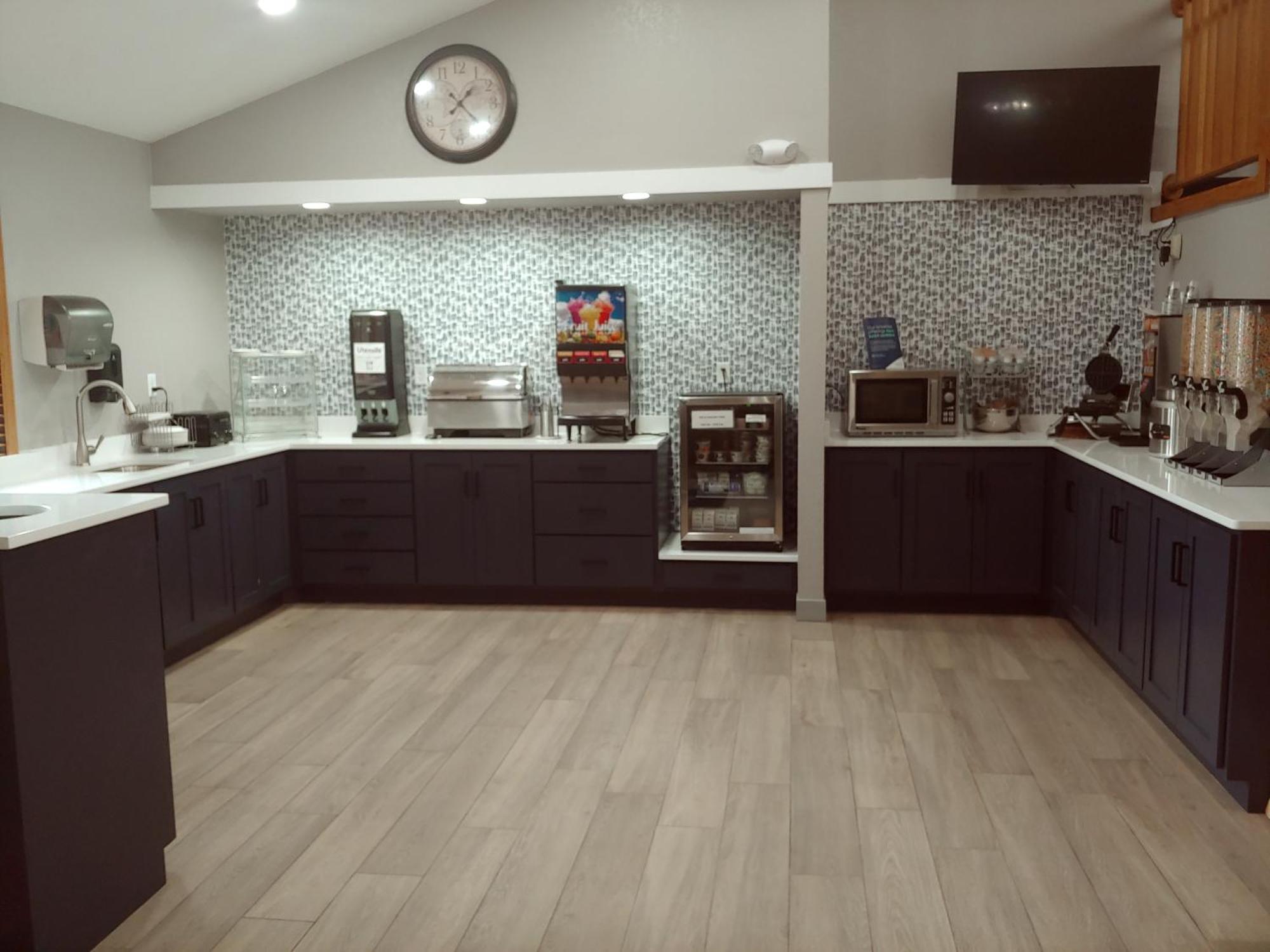 Americinn By Wyndham Dickinson Buitenkant foto